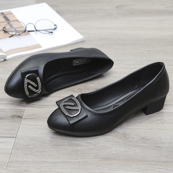 Flatshoes Wanita Sepatu Kerja Wanita Hak Tahu TG2063