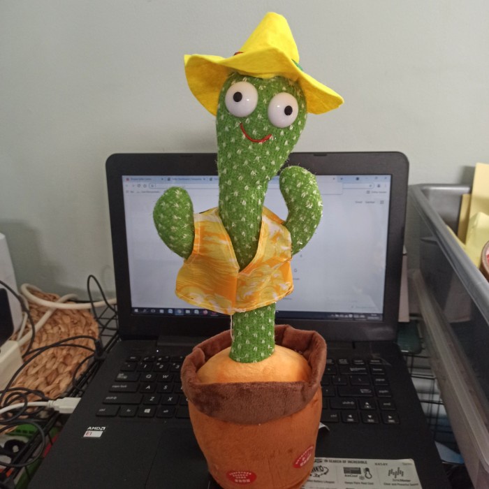 boneka kaktus goyang rekam / boneka kaktus bicara /boneka kaktus viral