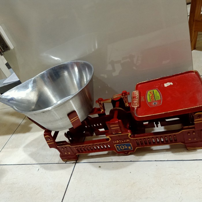 Timbangan Duduk Bebek/ Timbangan Dacin 10kg merk Radjin