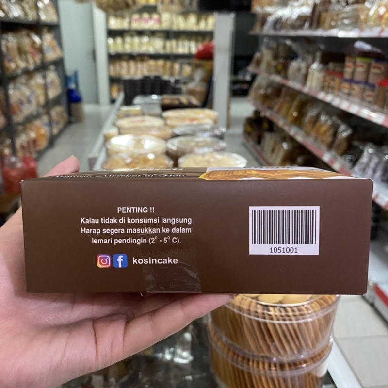 

Kue Lapis Legit Bangka Cap KOSIN / Kue Lapis Susu Bangka / Bolu Lapis Bangka / Bolu Bangka / Lapis