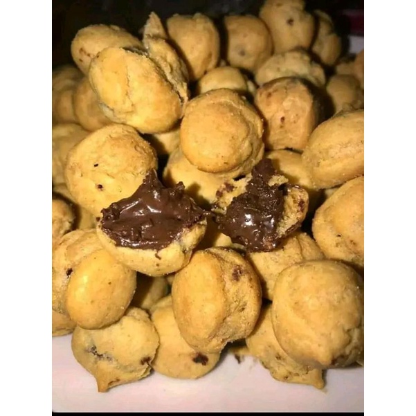 

HJ kue sus cokelat 500 gram / kue soes cokelat / kue sus kering isi coklat / cemilan manis bandung /