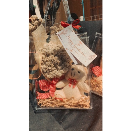 

HJ TOTEBAG HAMPERS ULANG TAHUN DRIED FLOWERS TEDDY BEAR KADO ANNIVERSARRY HAMPERS GRADUATION HAMPERS