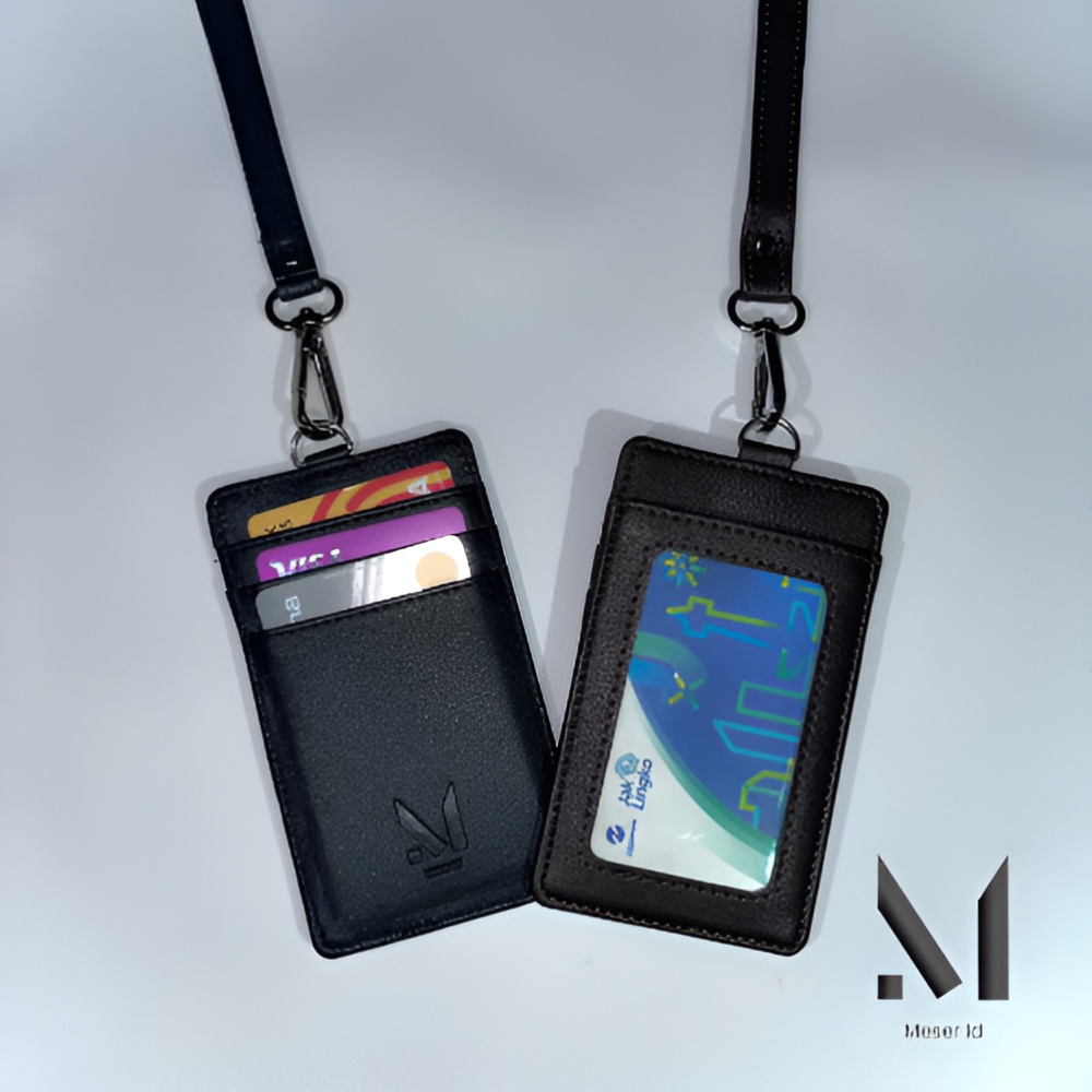 

MeserID Lanyard ID Card Name Tag Holder Gantungan ID Card Kulit Sintetis 4 Slot Kartu Pria Wanita