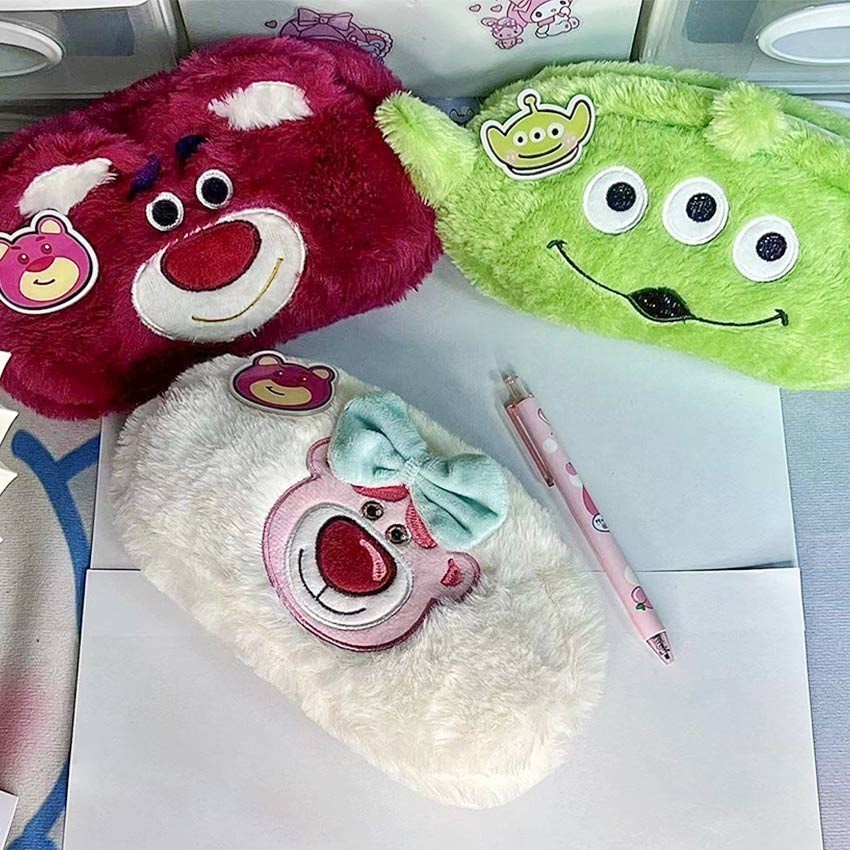 

Tempat Kotak Pensil Bulu Soft Cute Motif Kartun Beruang Strawberry Pink / Pouch Pensil Case Lucu