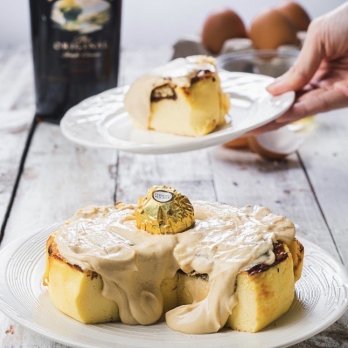

Baileys Basque Burnt Cheesecake - kue ulang tahun dan hari raya