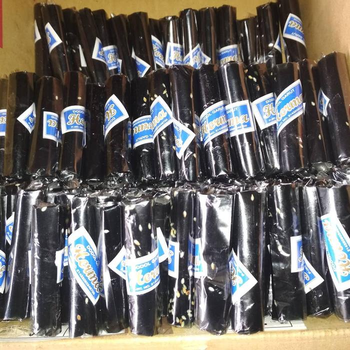 

Dodol Ketan Hitam Khas Kabupaten Garut - Food, Susu, Kering, Camilan, Snack, Manis, Cemilan,