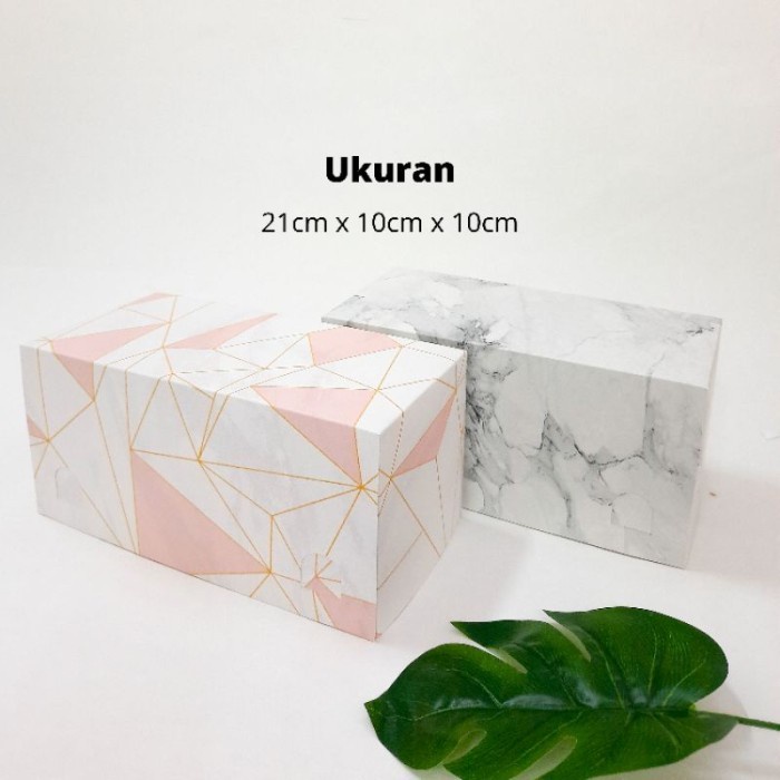 (Good) Dus Kue / Box Kue/Kotak Kue Lapis Legit Motif 22x22x7 20x20x8 21x10x10