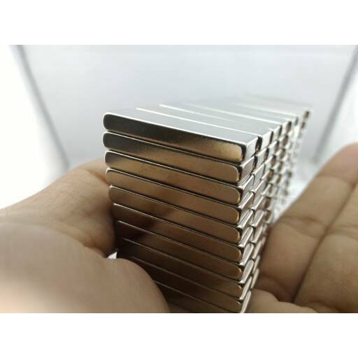 (Good) Magnet Kotak Batang Neodymium Super Kuat keemasan