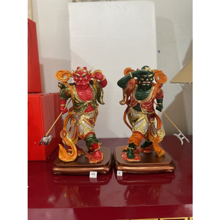 Patung Pengawal Maco / Qian Li Yen / Sun Fong Er 16In W4