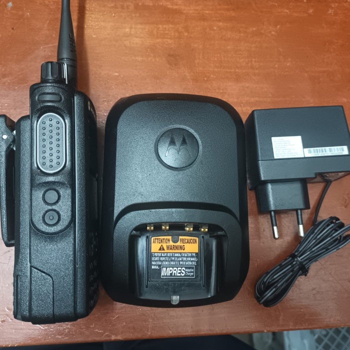 HT MOTOROLA XIR P8660i SECOND MULUS FREKUENSI UHF LOW