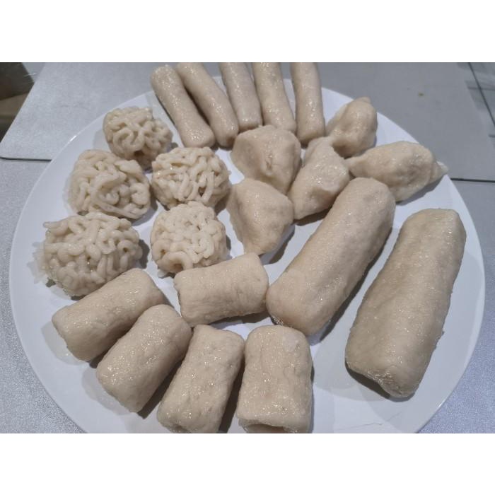 

terbaru !!! paket c pempek lindra premium isi 2 adaan, 2 telur, 2 lenjer, 2 kriting, 2 keju paket