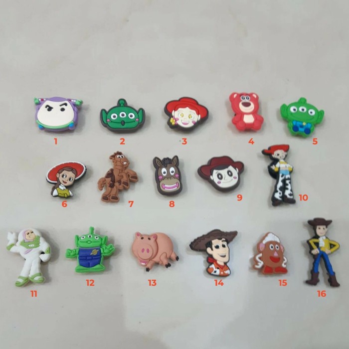 BERMUTU 4 pcs pin aksesoris sandal croc shoe charms toy story disney woody