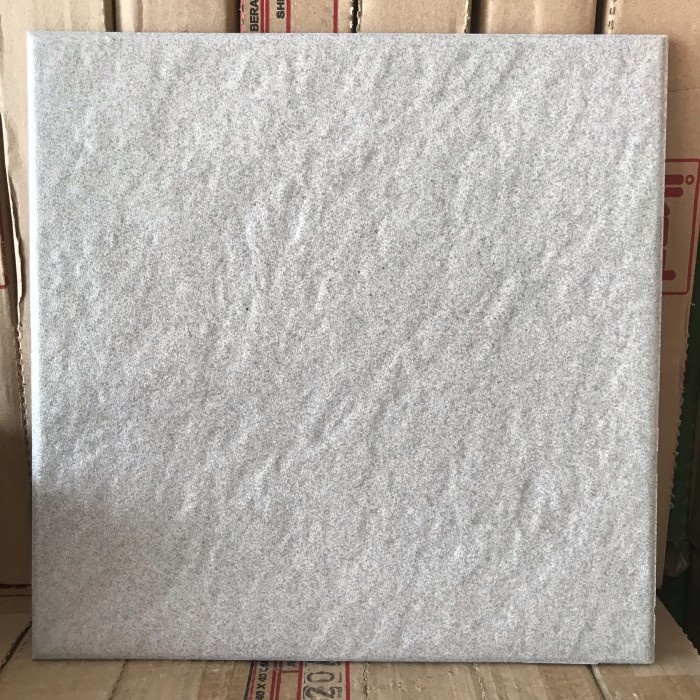 TERBARU Keramik 30x30 abu kasar/ keramik lantai kamar mandi/ keramik garasi