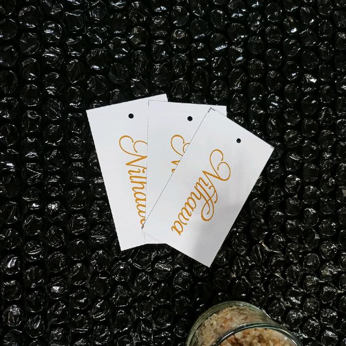 

Terbaru!! Hangtag Costum Ukuran 4X7 Packing Aman