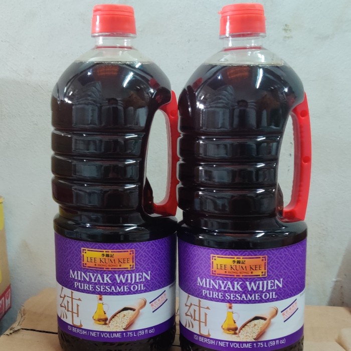 

Lee Kum Kee Minyak Wijen / Pure Sesame Oil 1750ml Best Seller GOJEK