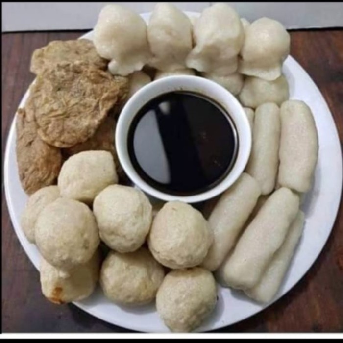 

Sale Terbatas Pempek Tenggiri -100 Pcs -Asli Palembang ( Pempek Ririn73 ) Aman