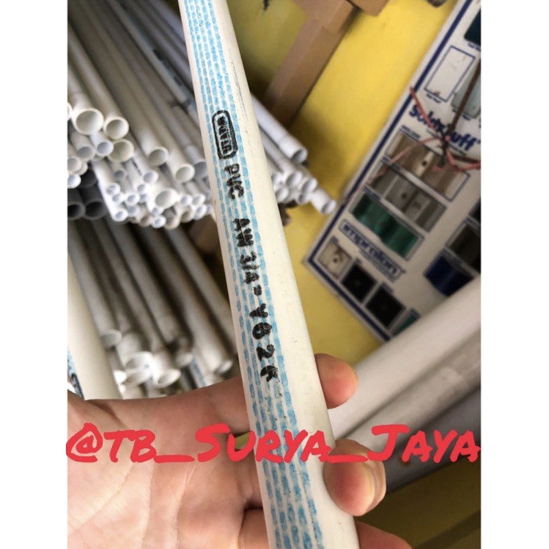 PIPA PRALON PVC AIR RUCIKA AW 3/4 PER 1/2 BATANG (2 METER) AY0