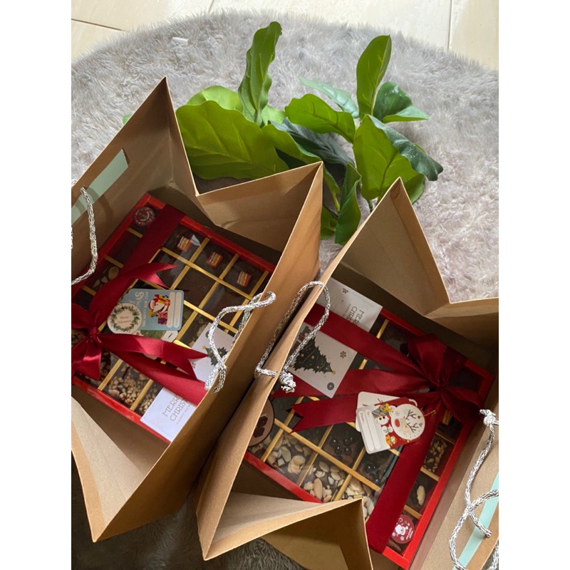 

NEW DEALS Hampers Brownies Lebaran Terbaru 2025 Dengan Paperbag Elegan