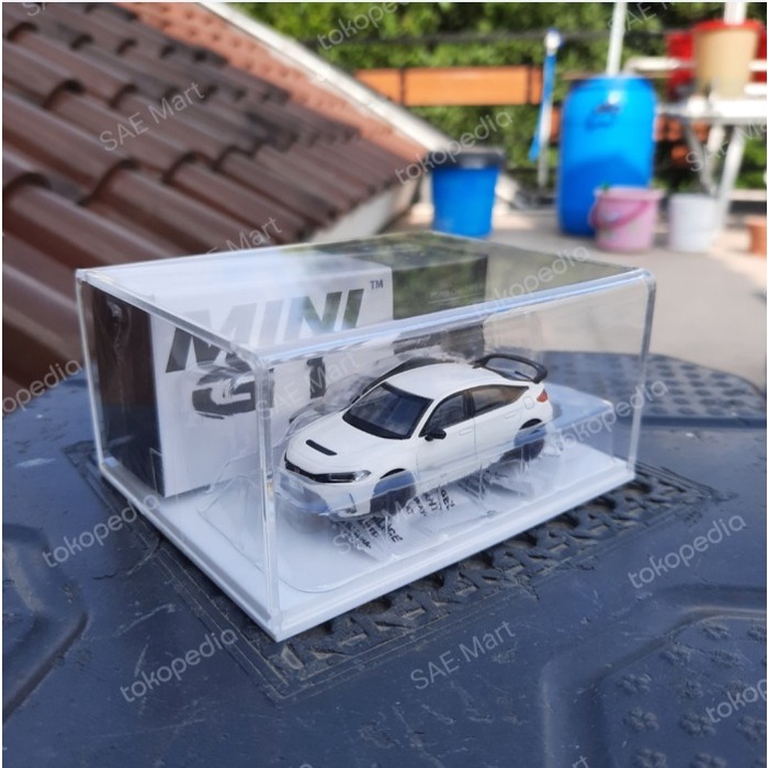 

LIMITED EDITION BOX KOTAK AKRILIK MINI GT REGULER