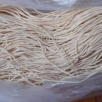 

Sale Terbatas Mie Sua / Misua Putih / Misua Kalimantan Asli 500 Gram Aman