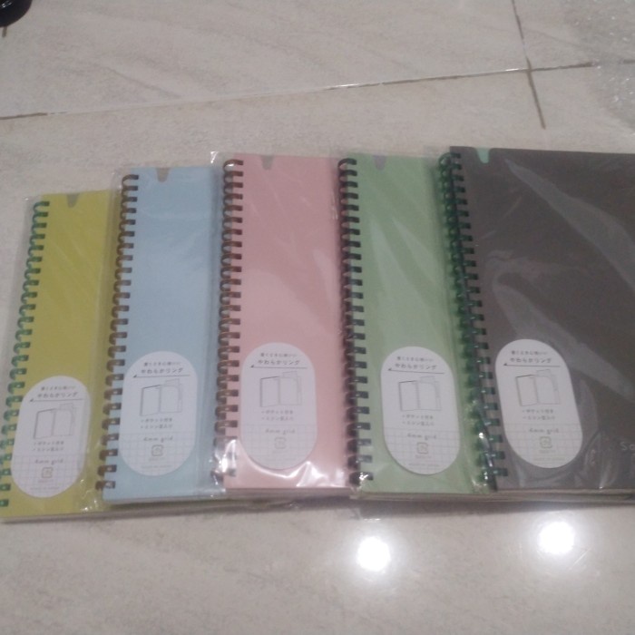 

BARANG TERLARIS kokuyo sooofa soft ring notebook A5