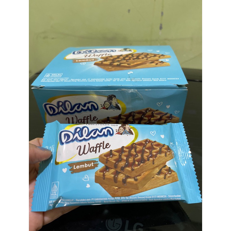 

A Dilan Waffle Perpak Isi 12 Pcs