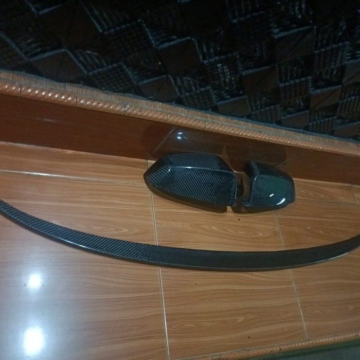 PREMIUM paketan bmw f10 ducktail & cover spion carbon kevlar