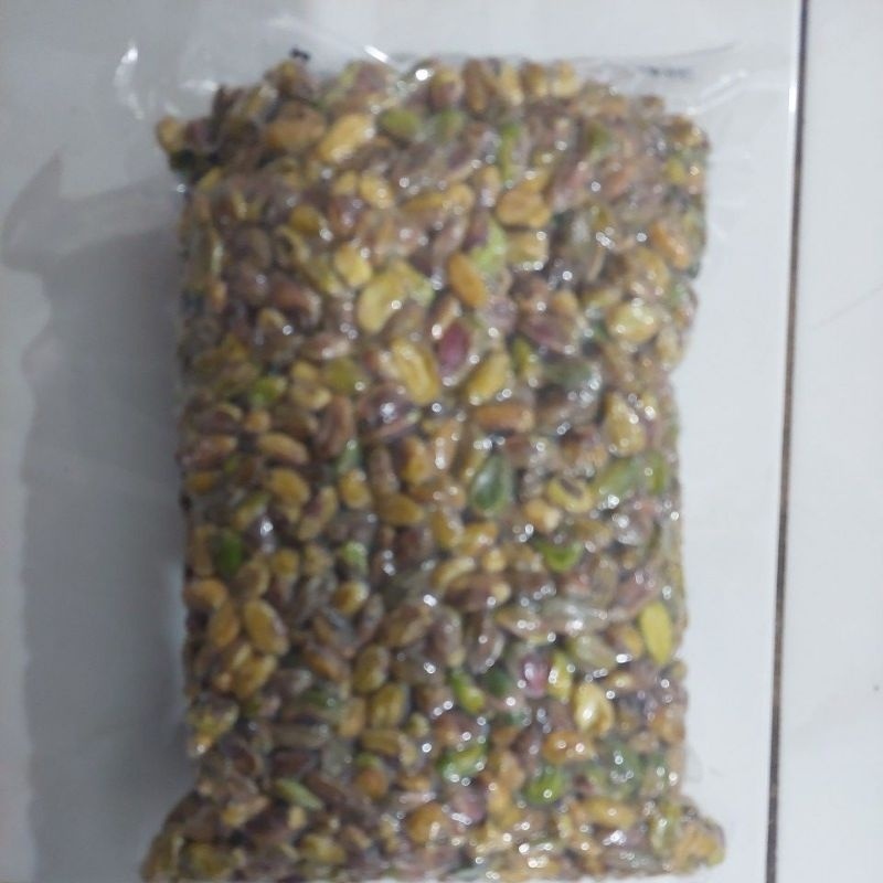 

A Pistachio Kupas Mentah 1 Kg