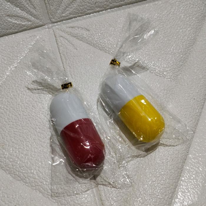 

Souvenir Pernikahan Isi 100 Pcs Pulpen Kapsul Unik Kemas Plastik Tinta Biru Hitam