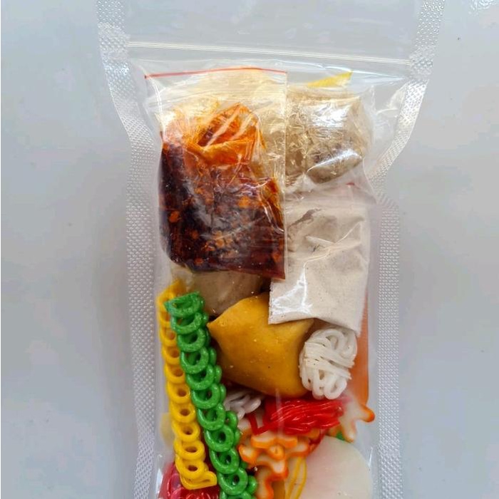 

LB960 Seblak Instan Pedas dengan 10 Macam Kerupuk & Bumbu Cikur - Snack - Food NEW