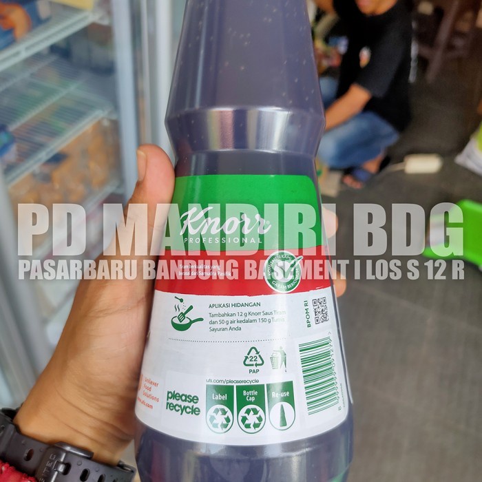 

Lezat- KNORR OYSTER SAUCE 1Kg / 1000Gr / SAUS TIRAM / Knorr