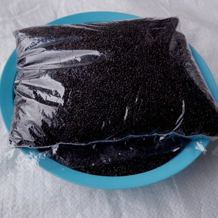

(GoodSeller) BIJI SELASIH 1KG/BASIL SEED 1KG IMPORT