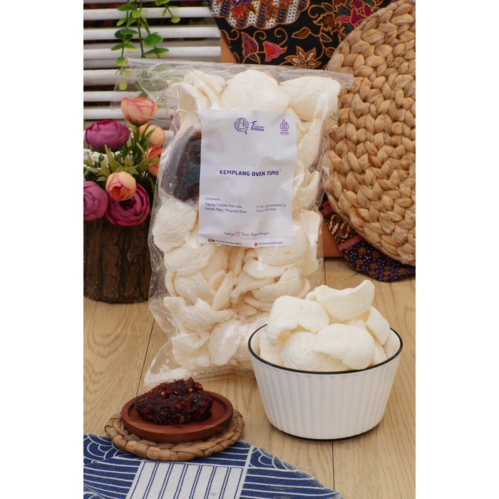 

Kemplang Tipis/Kerupuk Tipis Oven Tiara Snack Bangka