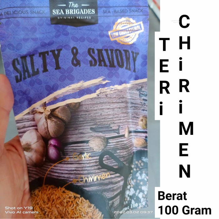 

Teri Chirimen Pouch Berat - 100 gram Khas Cirebon