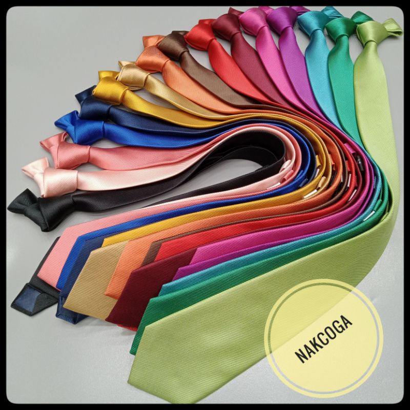 TrendyGaya- dasi hitam merah maron biru navy gold abu-abu hijau kuning orange peach bata dasi kantor