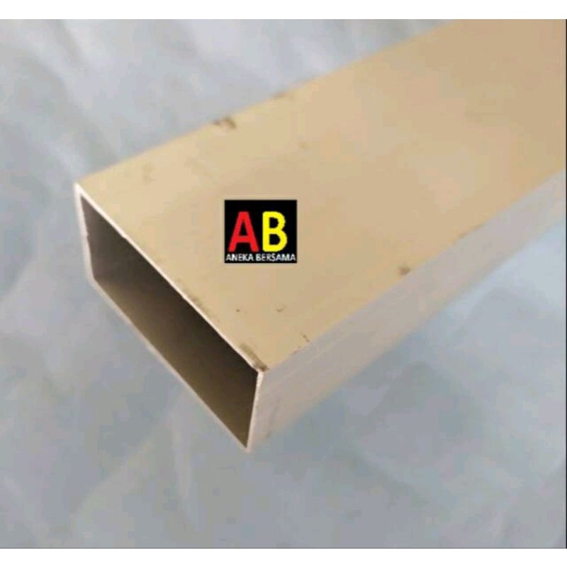 HOLLOW ALUMINIUM 25MM X 50MM SILVER 199.5CM