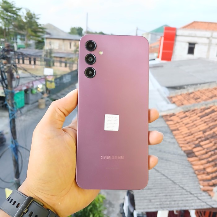 SAMSUNG A14 5G 6/128 Hp Second bekas garansi resmi *