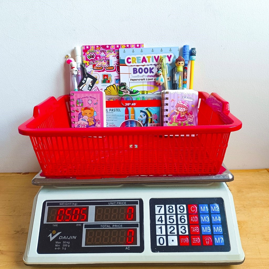 

Alat Tulis Kantor Dan Sekolah - Lucu Dan Fancy - 500 Gram (Dapat Bonus)