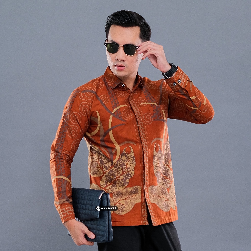 {{ Handara Batik Premium Pria Lengan Panjang Slim Fit Furing - Ranacotta Ready}}