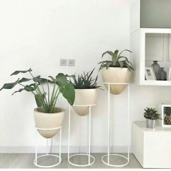 siapkirim- POT BUNGA BESI / 1 SET ISI 3 Standing Pot besi, Dudukan pot besi, rak pot bunga kaki 3 /