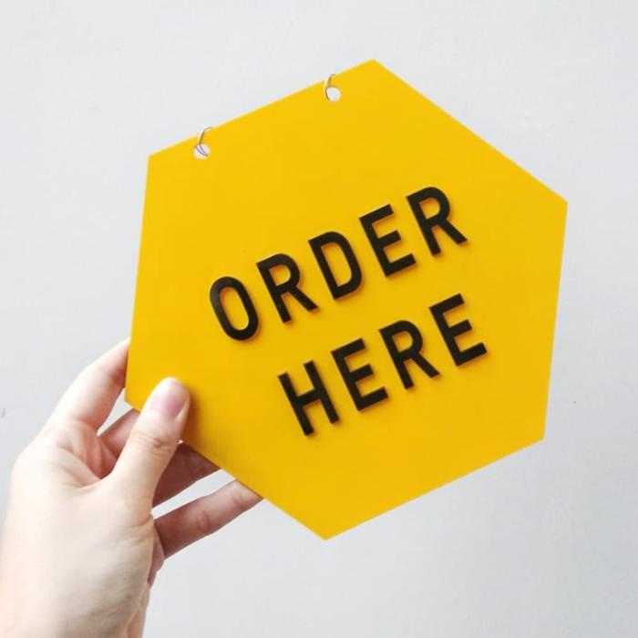 

ORDER HERE SIGN ACRYLIC KUNING HEXAGON / SIGN TIMBUL / SIGN TOKO