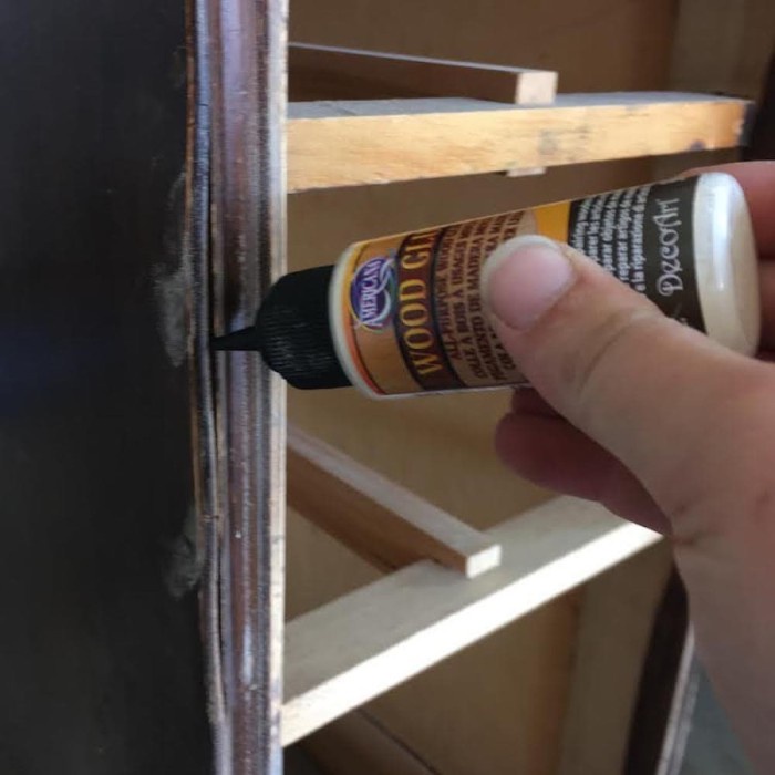 

LEM KAYU ALEENE'S WOOD GLUE 4OZ