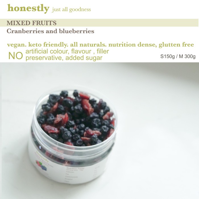 

dried Mixed fruit blueberry cranberry , buah kering campur