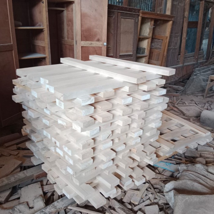 Kayu balsa balok 4cm x 10cm x 100cm