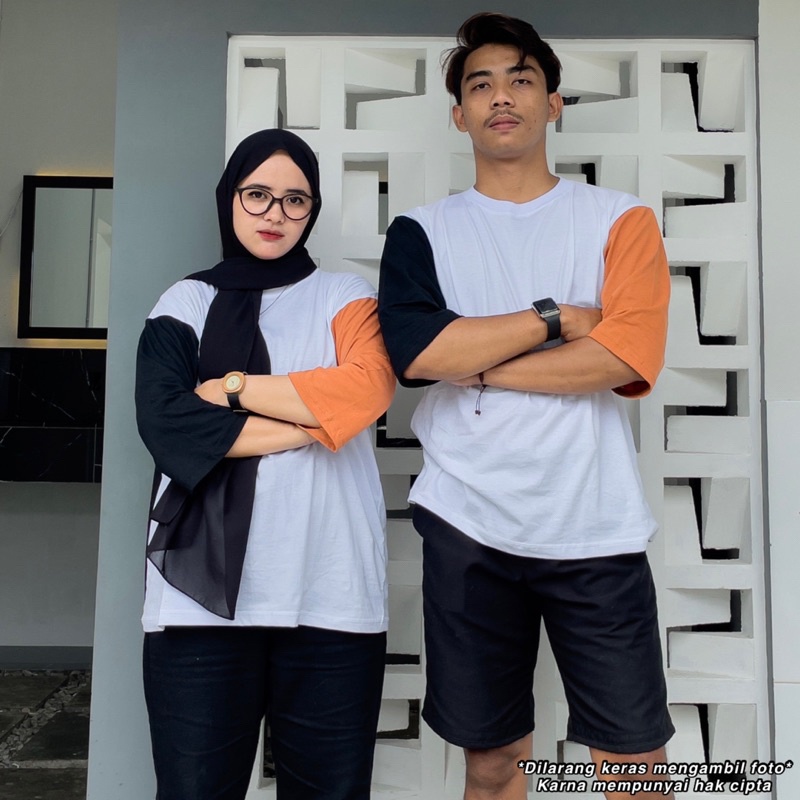 Kaos Couple Baju Kawus Kapel Keluarga Kembaran Keluaran2025 Pakaian Cowok Cewek Dewasa Terbaru Tiser