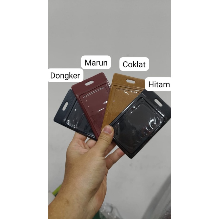 

<<<<<] casing id card bahan sintetis kulit TOPLA 2 mua ( marun / dongker / hitam / coklat) awet