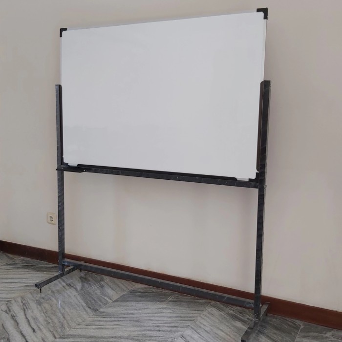 

Ready Whiteboard Standing 100 X 120 Nonmagnet