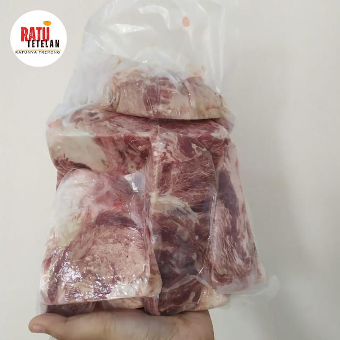 

Steak Mini 1Kg Wagyu Mess Daging Sapi Kotak Meltik Meltique