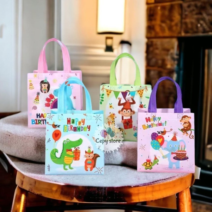 [Expert] Tas Souvenir Ulang Tahun Anak / Goodie Bag / Tas Ulang Tahun Animal-S