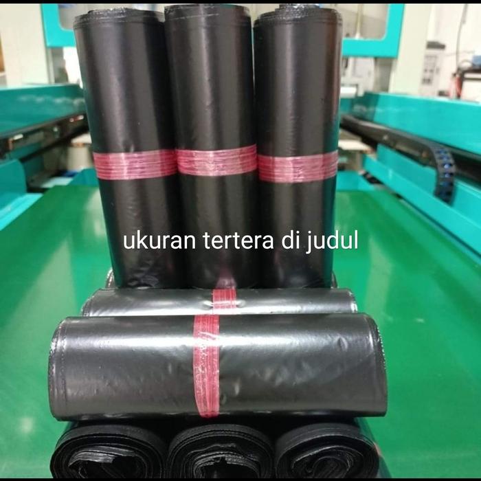 

monggo] plastik polymailer 40x60 cm isi 50 lembar silver atau hitam